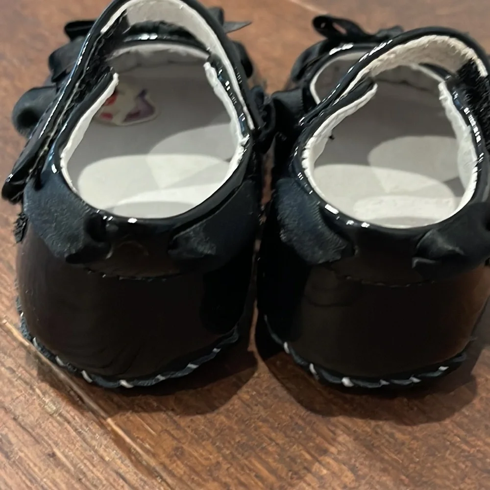 Pediped Black Patent Leather Mary Janes Size 5.5-6